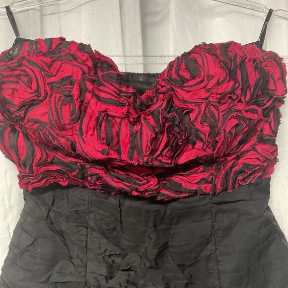 VTG Y2K bebe red black ruffled rose corset strapless Silk Whimsigoth tube Top S - Picture 2 of 7
